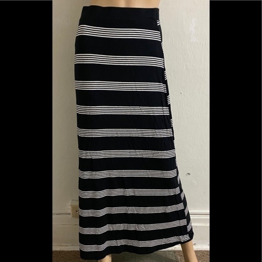 Charlotte Russ maxi skirt size S